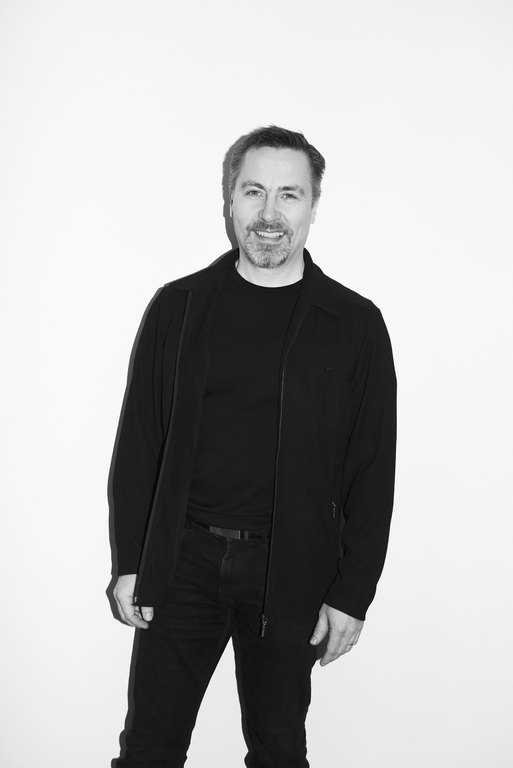 Photo of Teppo Hemiä, the CEO at Wirepas
